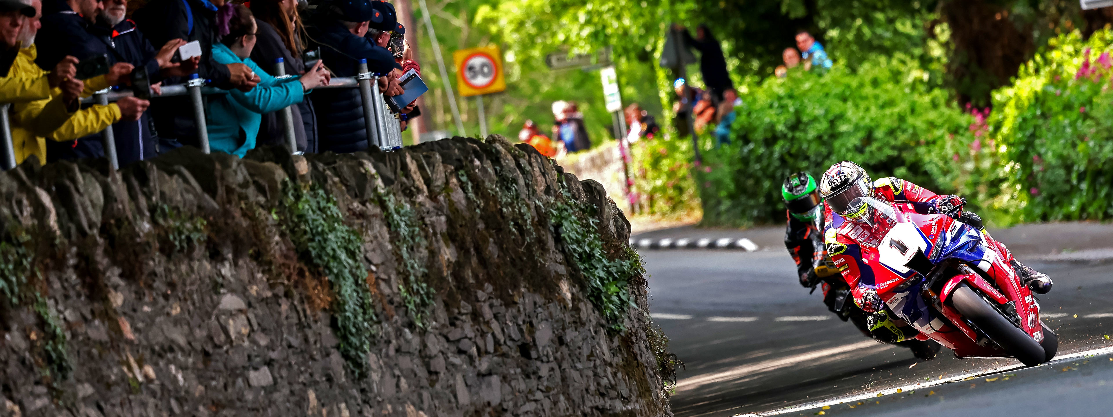 SUPERBIKE, SUPERSTOCK AND SENIOR TT RACES - 2026 Seeded Riders