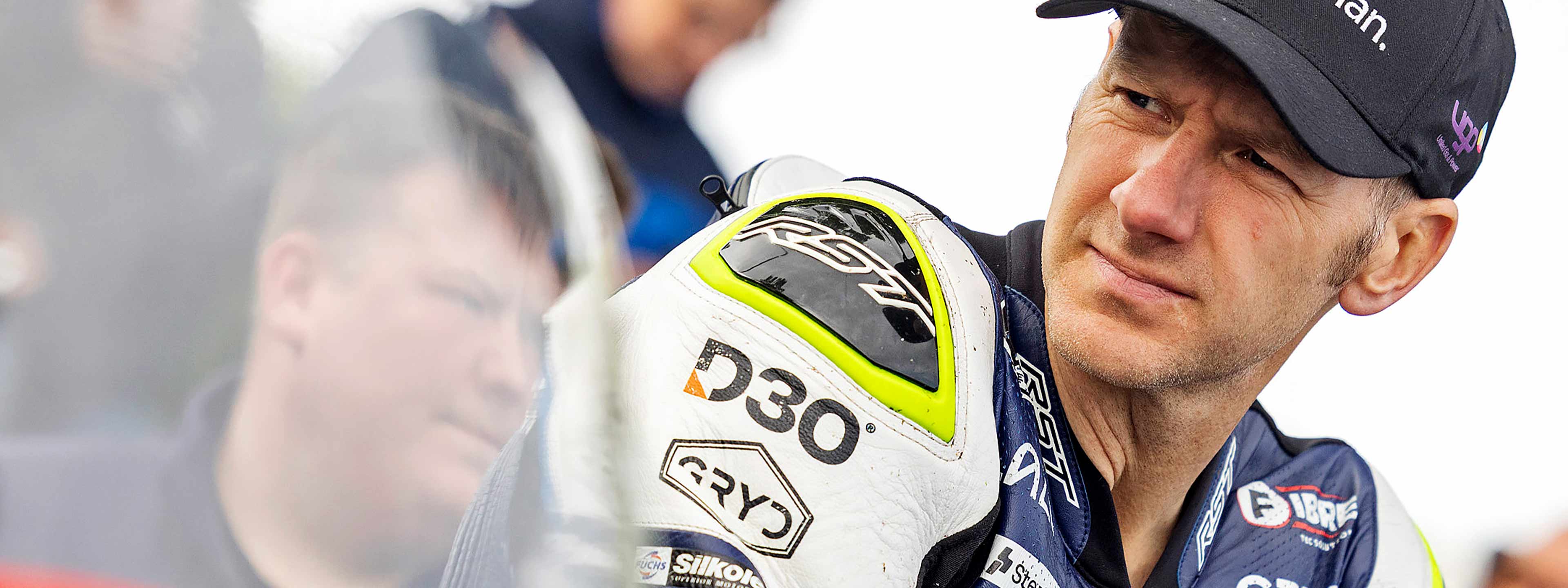 RST LAUNCHES ‘TEAMRST’ LEAD BY IAN HUTCHINSON AHEAD OF 2026 TT