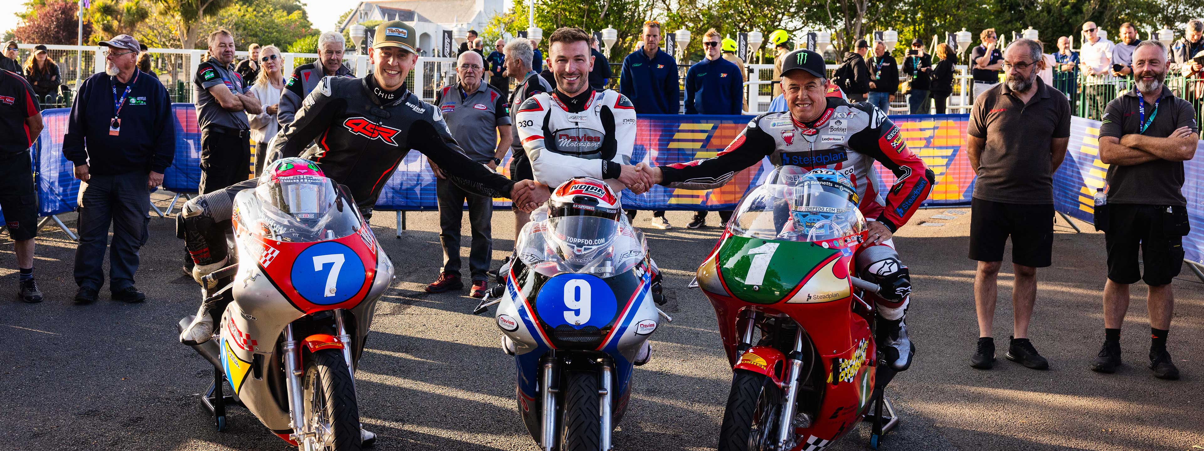 PAUL JORDAN TAKES HISTORIC JUNIOR CLASSIC TT VICTORY 
